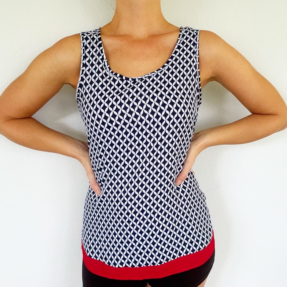 Zac & Rachel blue white red geometric sleeveless chiffon blouse size small